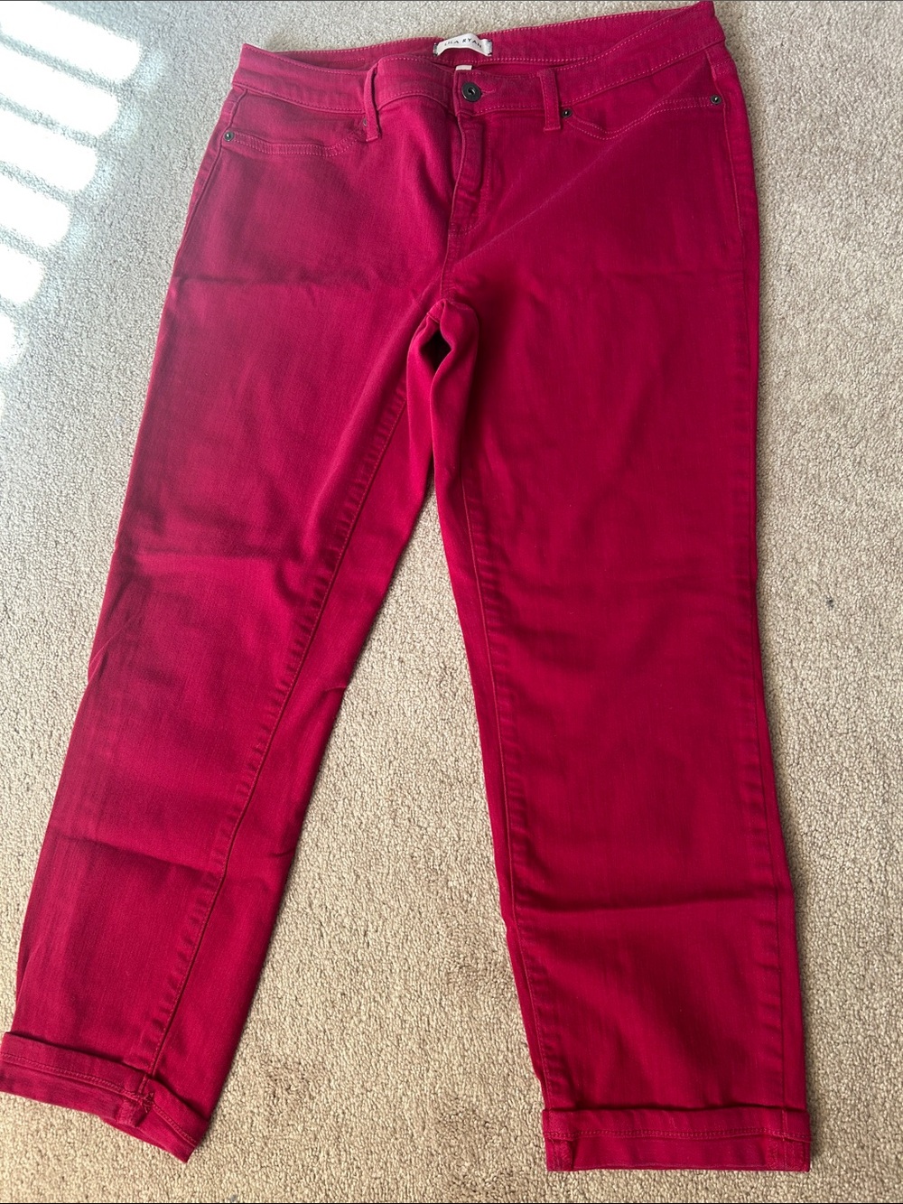 LILA RYAN Women’s Hot Pink Cropped Stretch Jeans